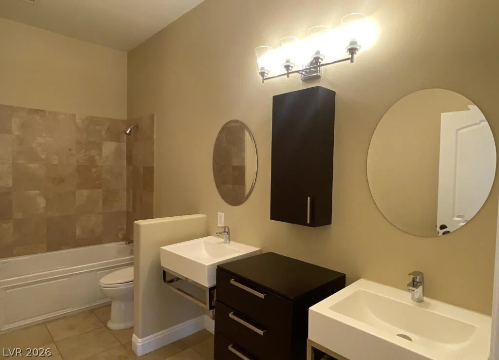 3789 Gershon, Las Vegas, NV 89121
