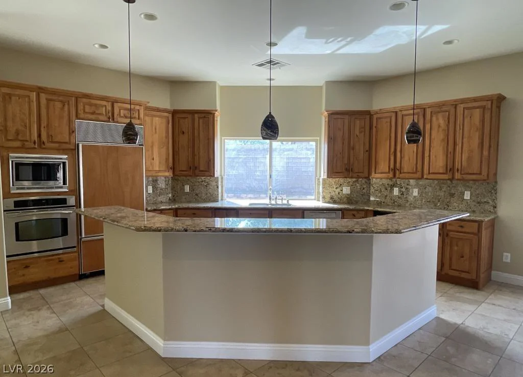 3789 Gershon, Las Vegas, NV 89121