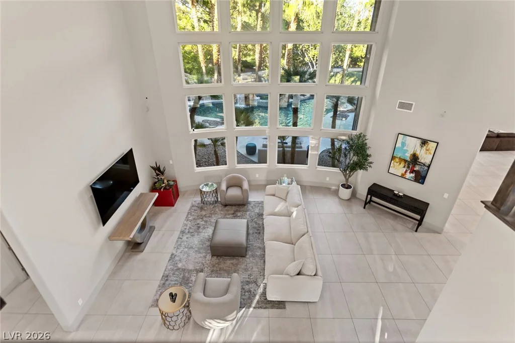 1912 Redbird, Las Vegas, NV 89134