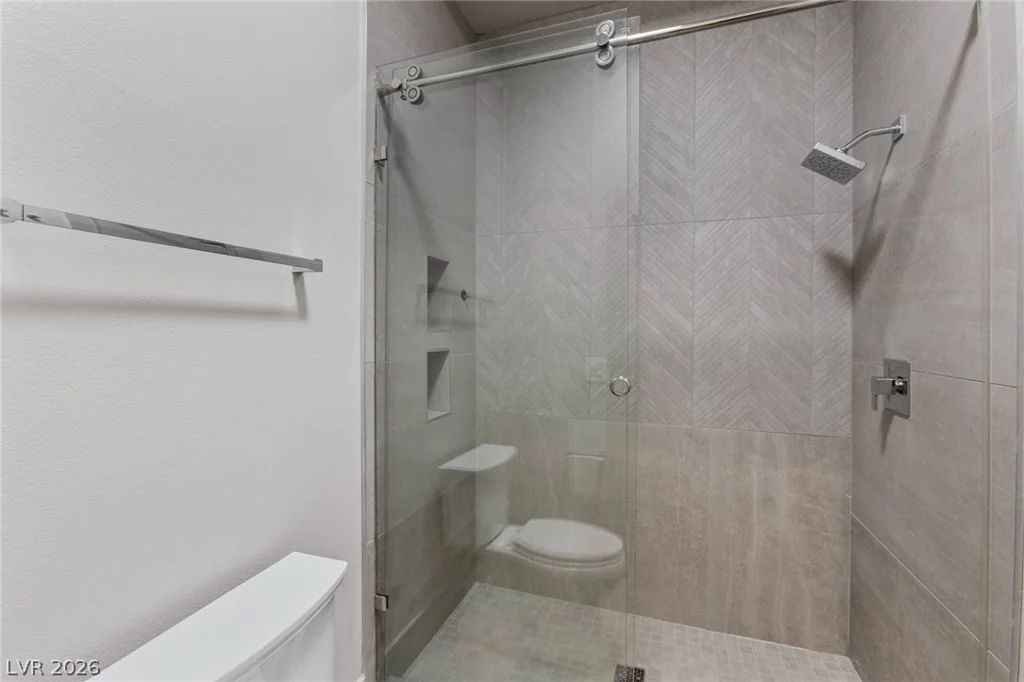 1912 Redbird, Las Vegas, NV 89134