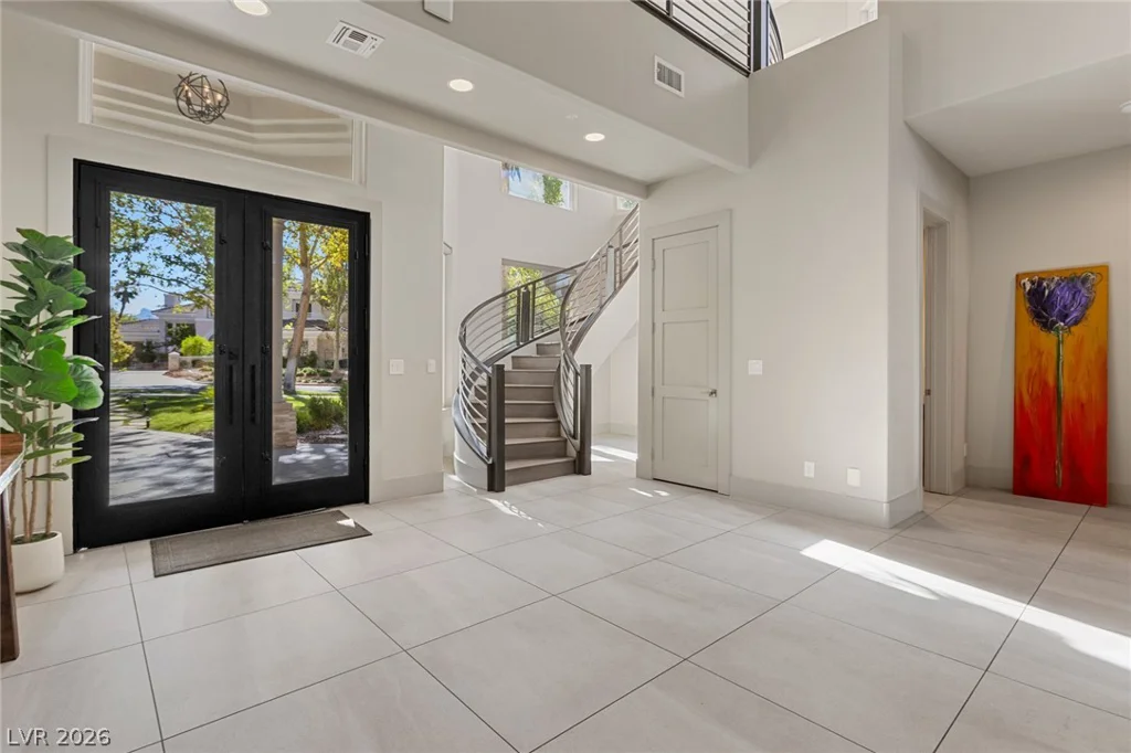 1912 Redbird, Las Vegas, NV 89134