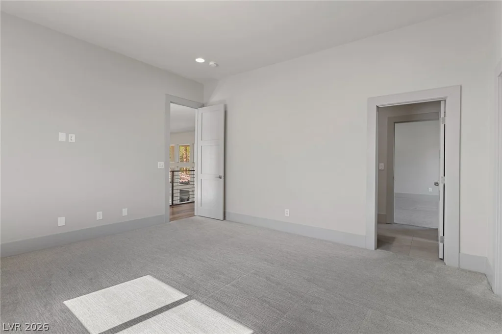 1912 Redbird, Las Vegas, NV 89134