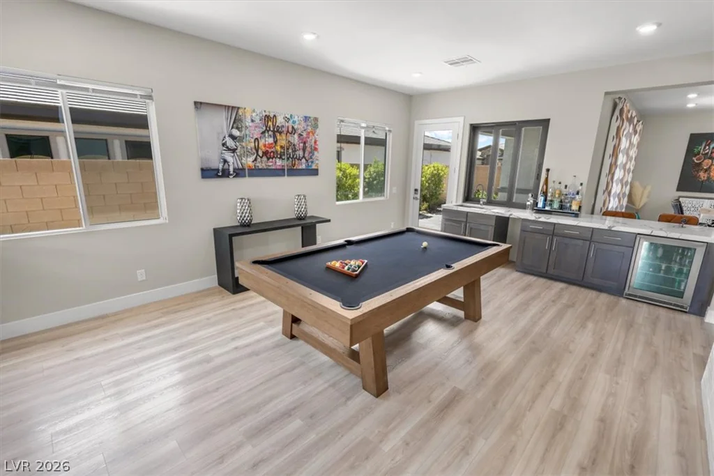 8320 Carlingford, Las Vegas, NV 89113