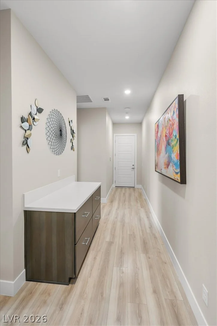 8320 Carlingford, Las Vegas, NV 89113