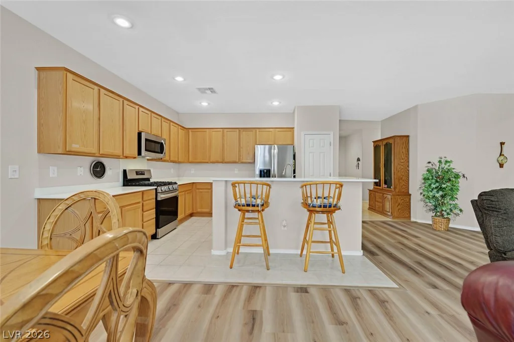 2200 Sawtooth Mountain, Henderson, NV 89044