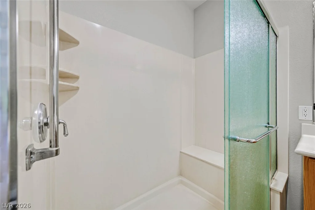 2200 Sawtooth Mountain, Henderson, NV 89044