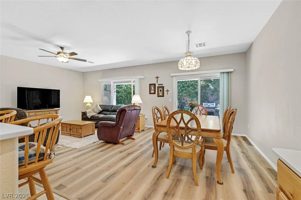 2200 Sawtooth Mountain, Henderson, NV 89044