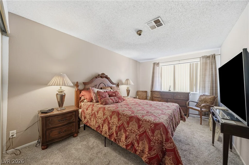 6728 Wenatchee, Las Vegas, NV 89107