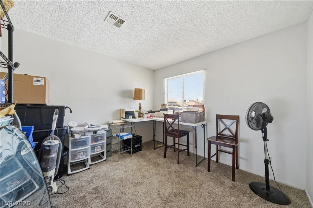 6728 Wenatchee, Las Vegas, NV 89107