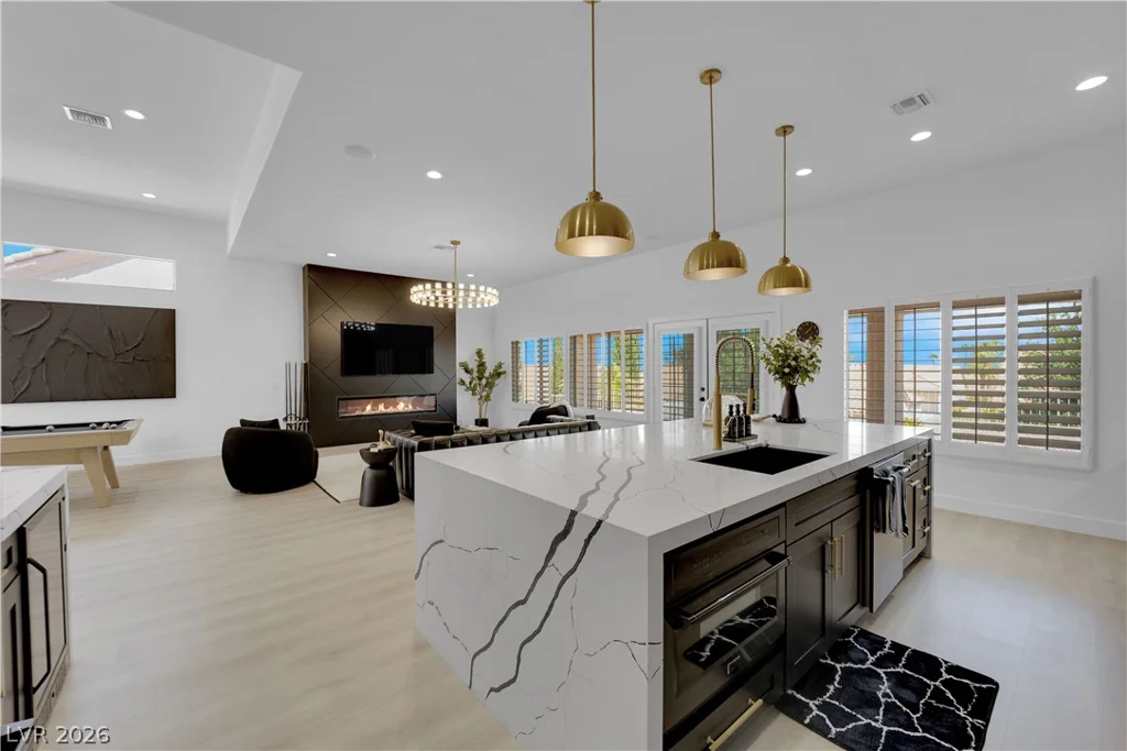 2908 Haddon, Las Vegas, NV 89134
