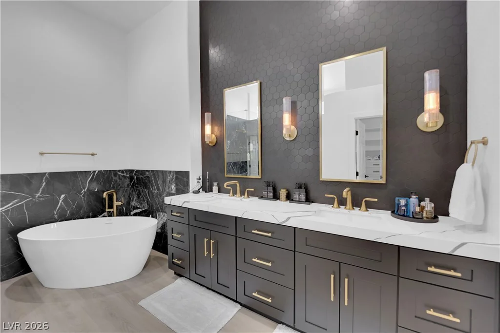 2908 Haddon, Las Vegas, NV 89134