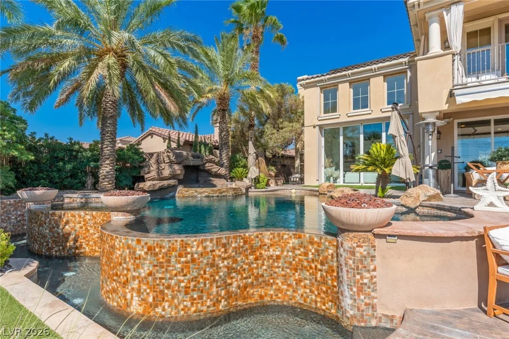 69 Contrada Fiore, Henderson, NV 89011