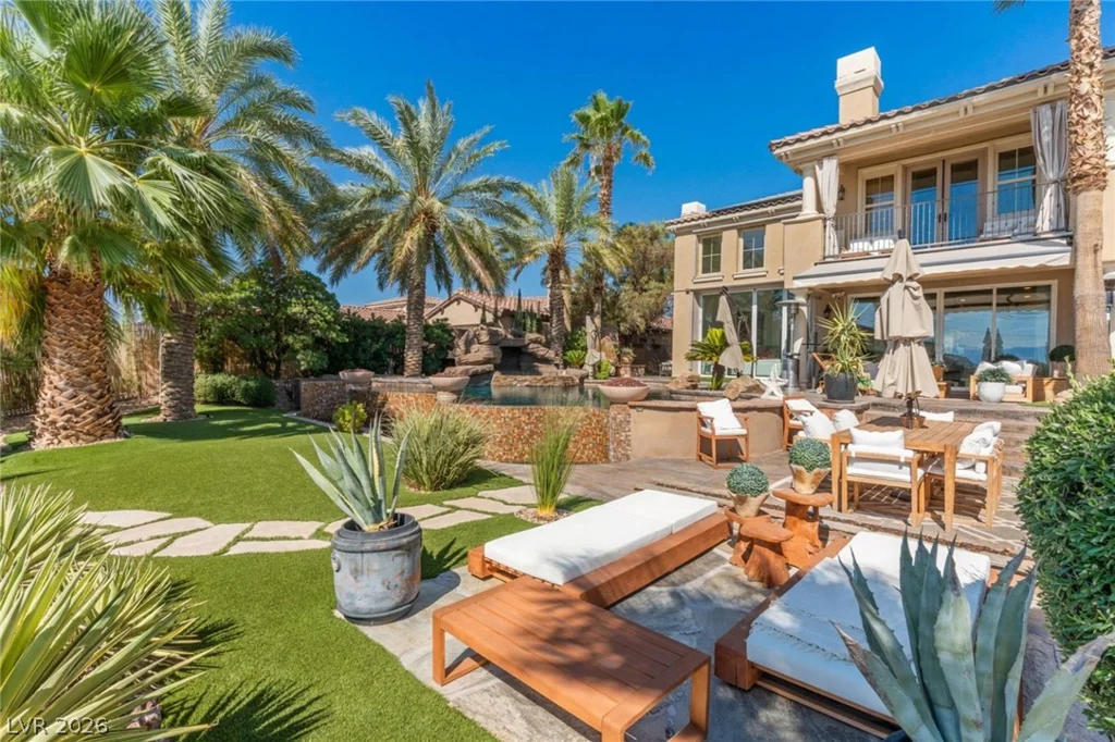 69 Contrada Fiore, Henderson, NV 89011