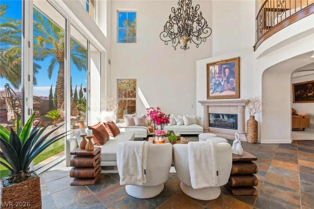 69 Contrada Fiore, Henderson, NV 89011