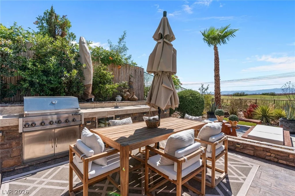 69 Contrada Fiore, Henderson, NV 89011