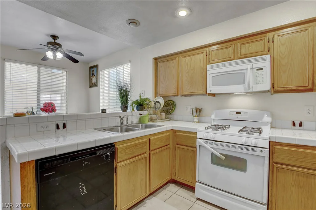 5155 Tropicana, Las Vegas, NV 89103