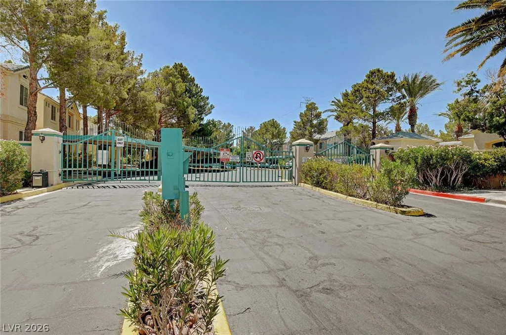 5155 Tropicana, Las Vegas, NV 89103