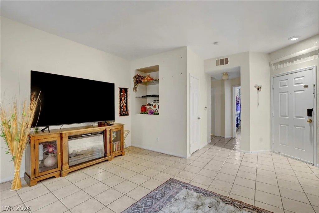 5155 Tropicana, Las Vegas, NV 89103