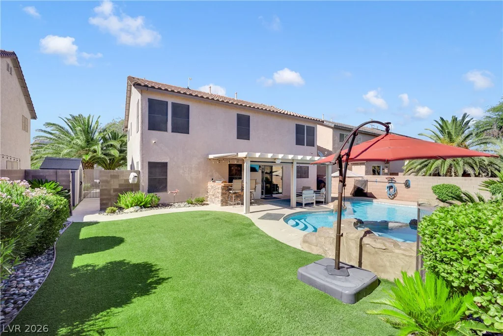 4913 Apache Valley, Las Vegas, NV 89131