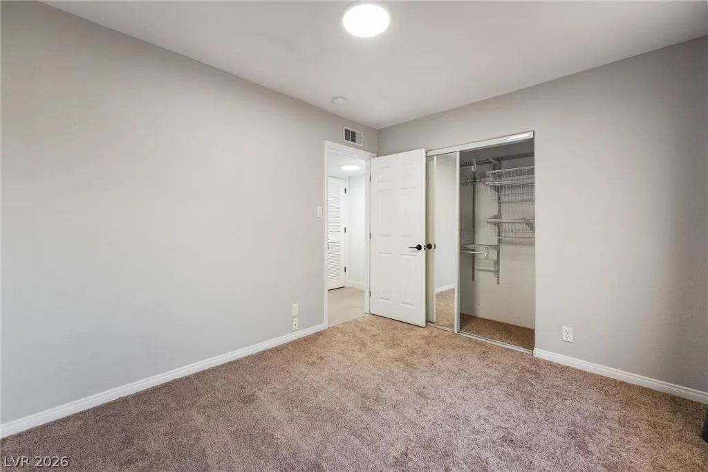 6101 Chelsea, Las Vegas, NV 89107