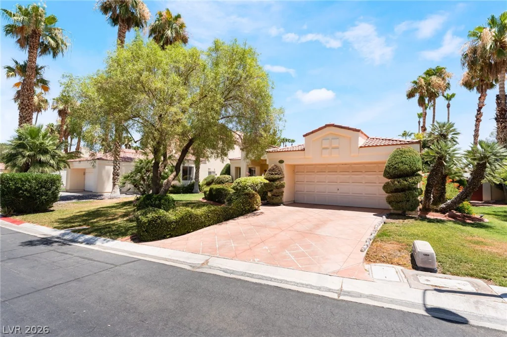 5216 Painted Lakes, Las Vegas, NV 89149