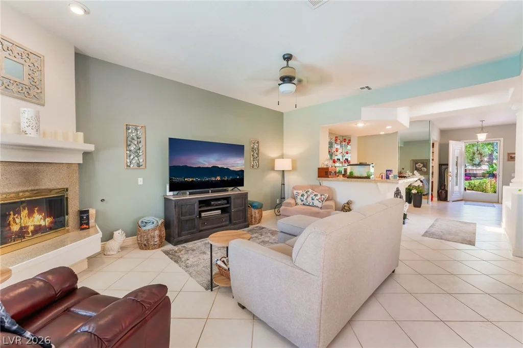 5216 Painted Lakes, Las Vegas, NV 89149