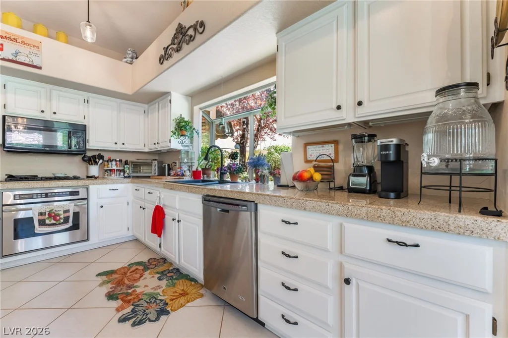 5216 Painted Lakes, Las Vegas, NV 89149
