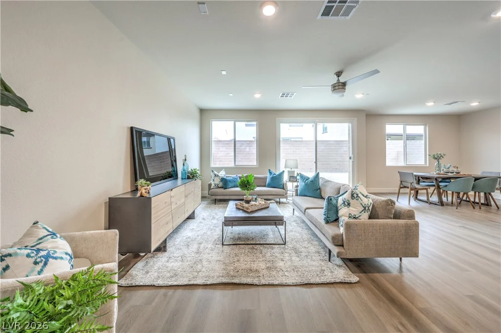 1193 Kaylis Cove, North Las Vegas, NV 89084