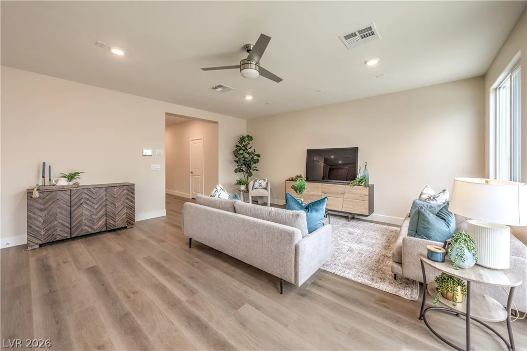 1193 Kaylis Cove, North Las Vegas, NV 89084