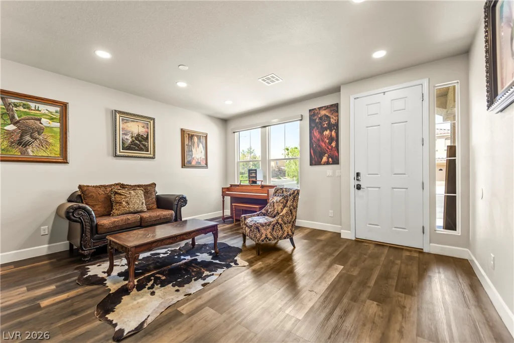 8256 Dover Canyon, Las Vegas, NV 89139