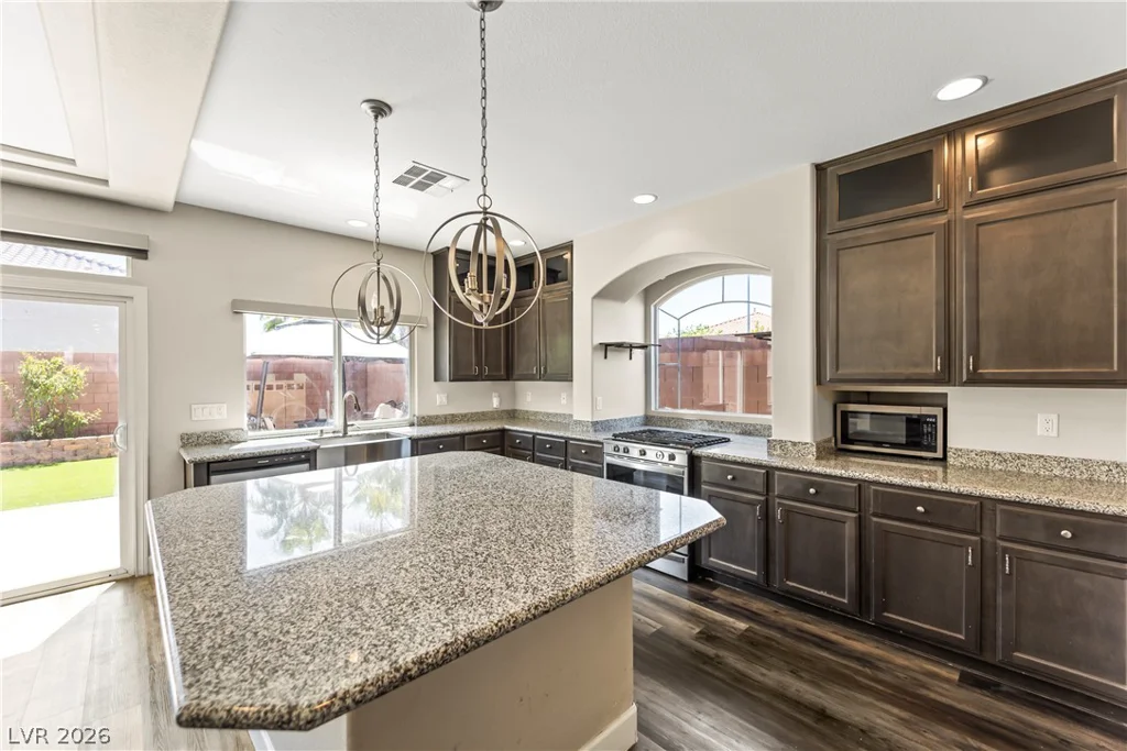 8256 Dover Canyon, Las Vegas, NV 89139