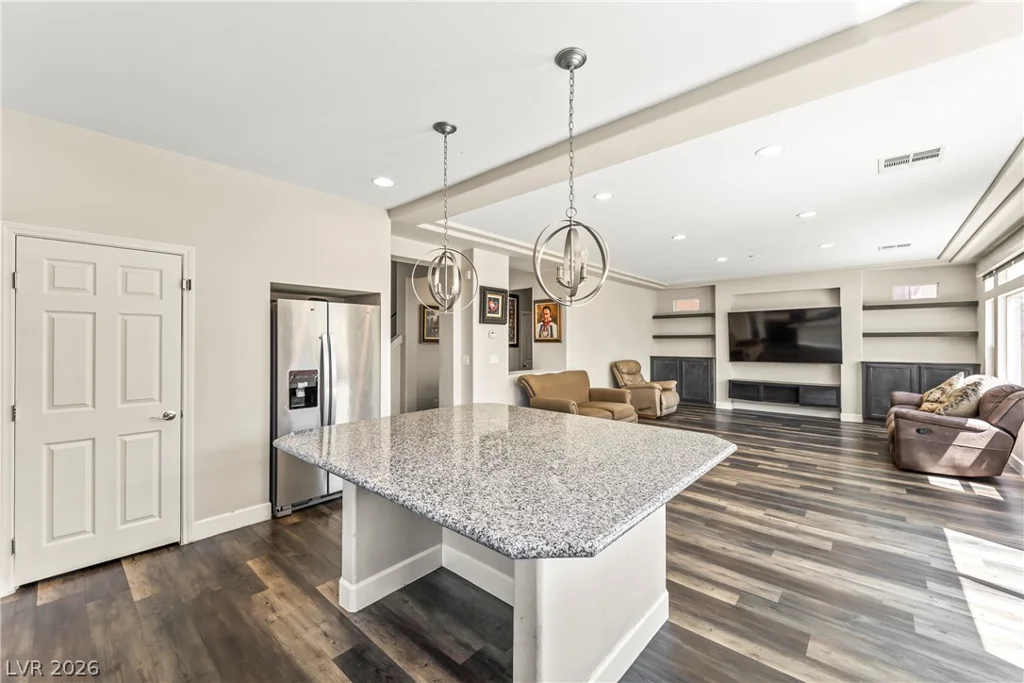 8256 Dover Canyon, Las Vegas, NV 89139