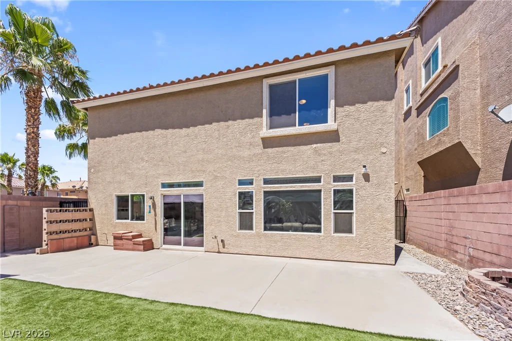 8256 Dover Canyon, Las Vegas, NV 89139