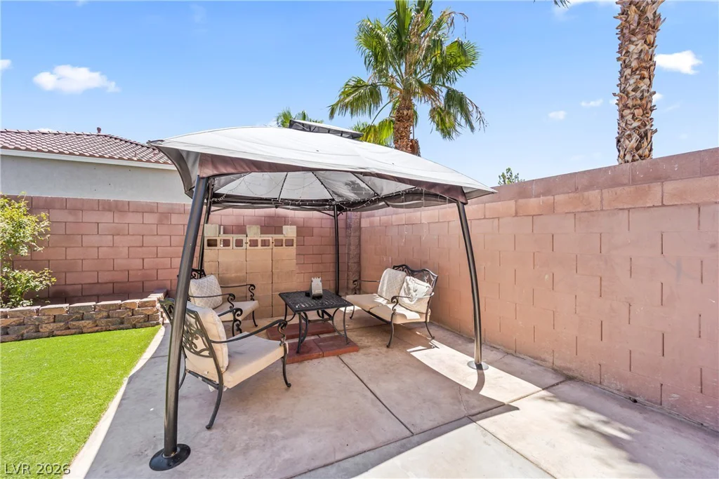 8256 Dover Canyon, Las Vegas, NV 89139
