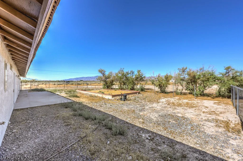 3950 Rainbow, Pahrump, NV 89048