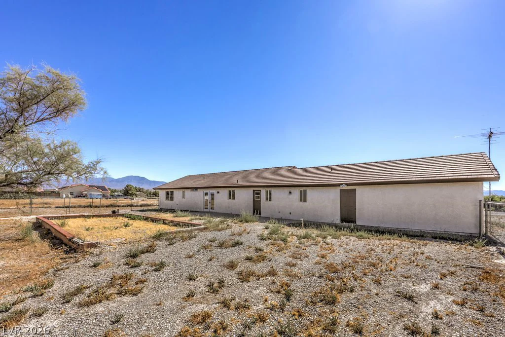 3950 Rainbow, Pahrump, NV 89048