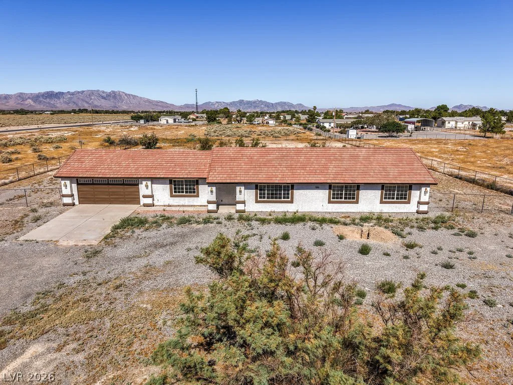 3950 Rainbow, Pahrump, NV 89048