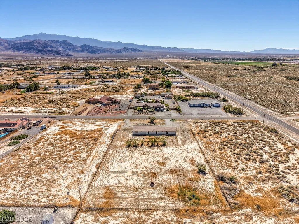 3950 Rainbow, Pahrump, NV 89048