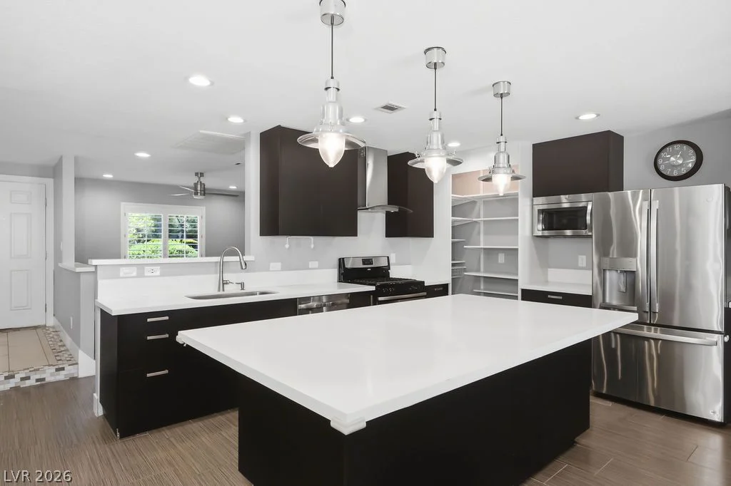 3700 Briarglen, Las Vegas, NV 89108