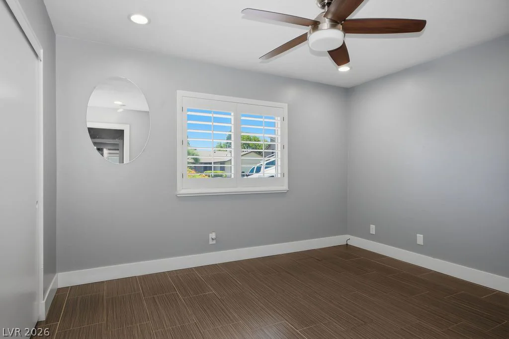 3700 Briarglen, Las Vegas, NV 89108