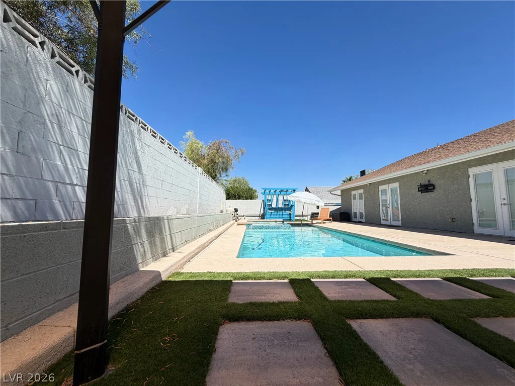 3700 Briarglen, Las Vegas, NV 89108