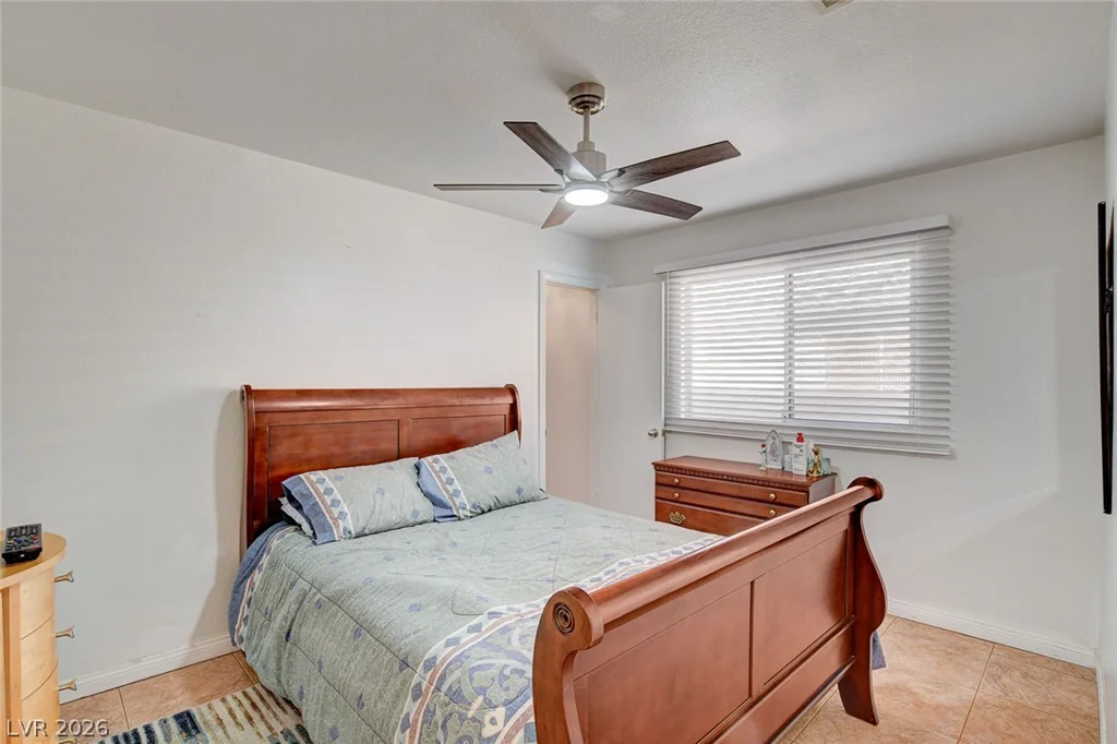 6513 Wild River, Las Vegas, NV 89108