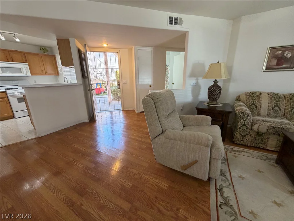 4555 Sahara, Las Vegas, NV 89104
