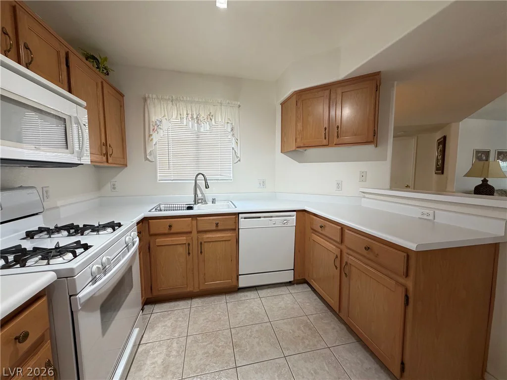 4555 Sahara, Las Vegas, NV 89104