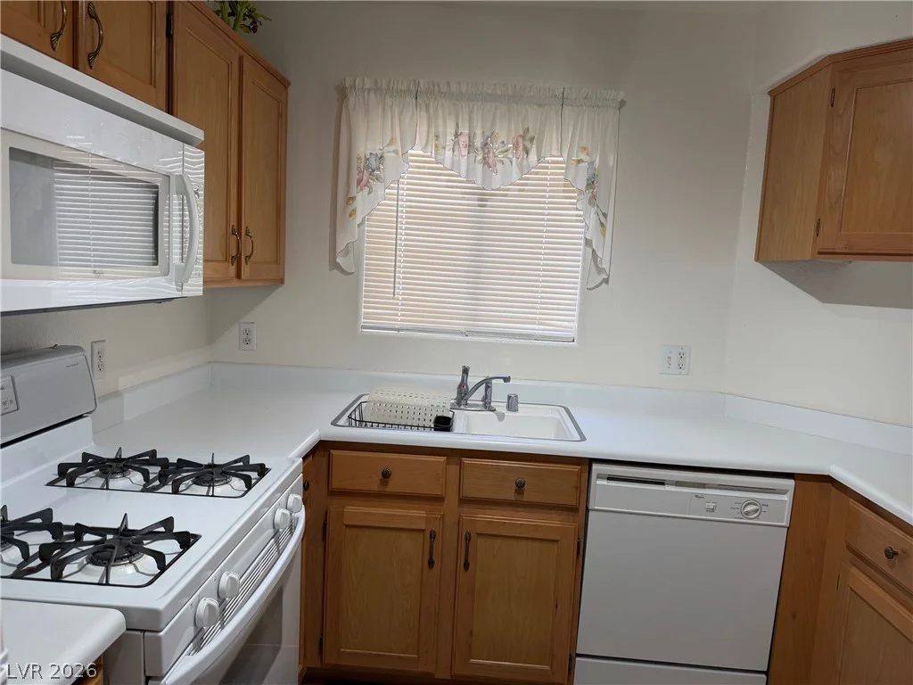 4555 Sahara, Las Vegas, NV 89104