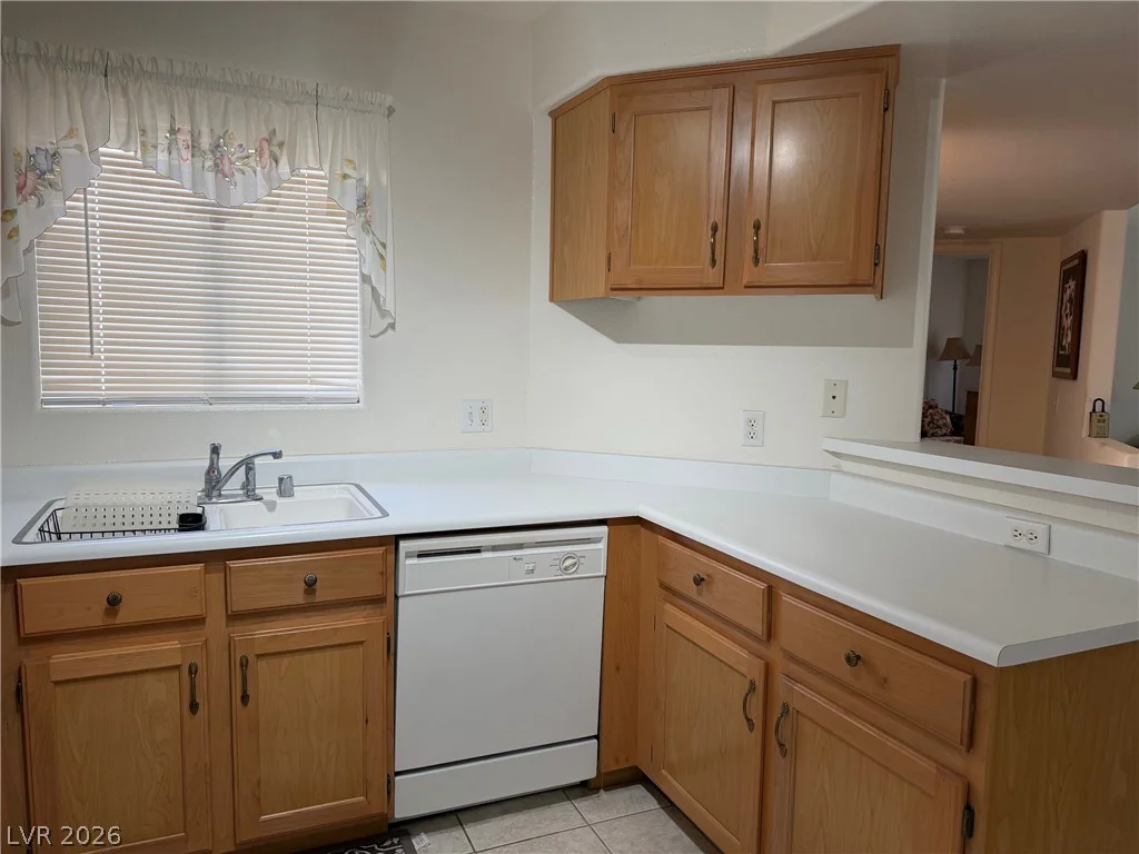 4555 Sahara, Las Vegas, NV 89104