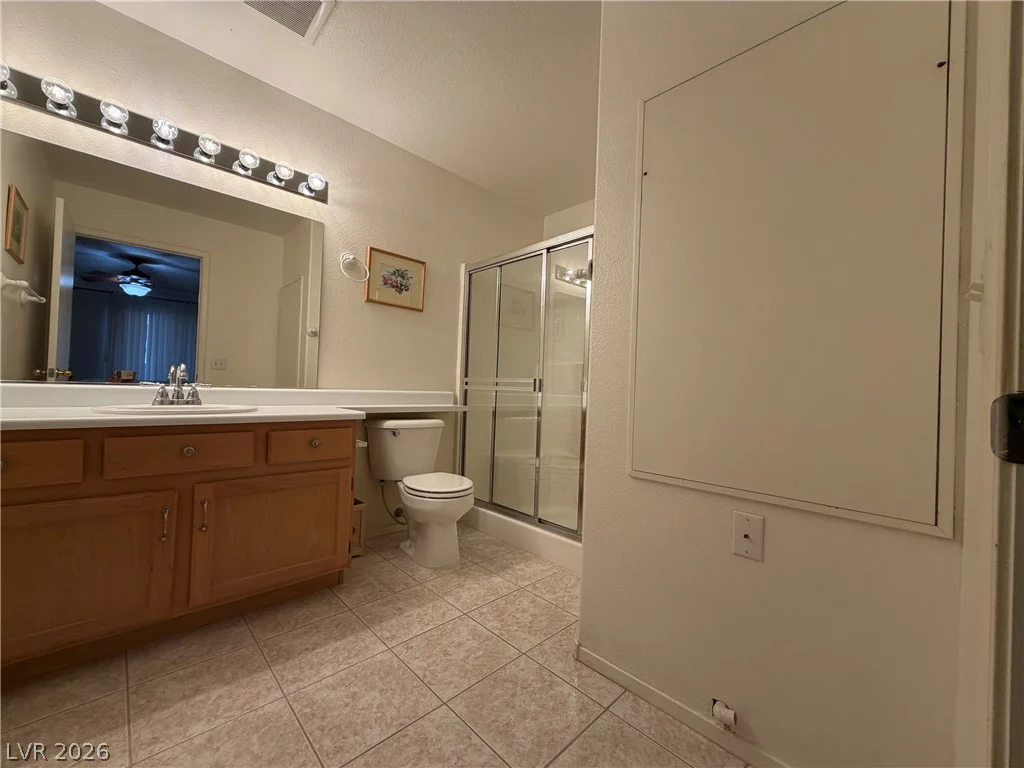 4555 Sahara, Las Vegas, NV 89104