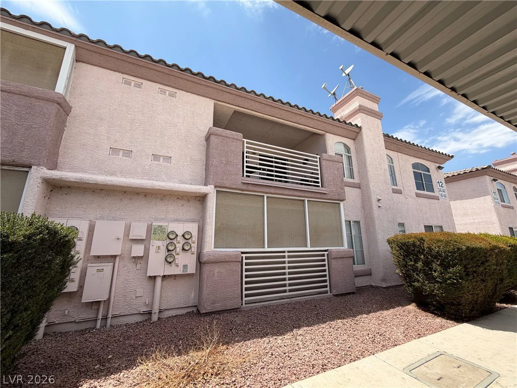 4555 Sahara, Las Vegas, NV 89104