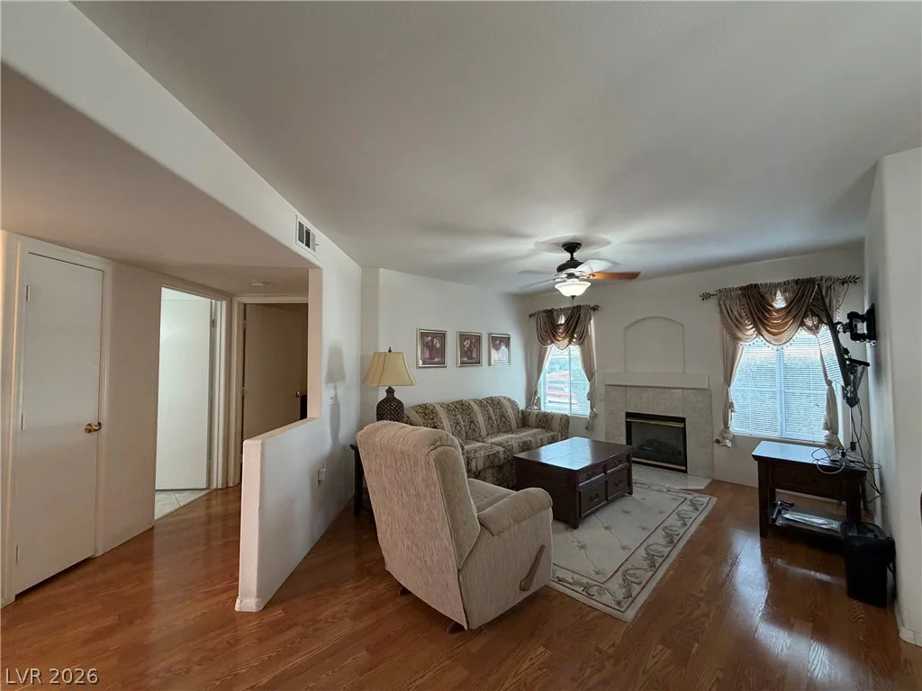 4555 Sahara, Las Vegas, NV 89104