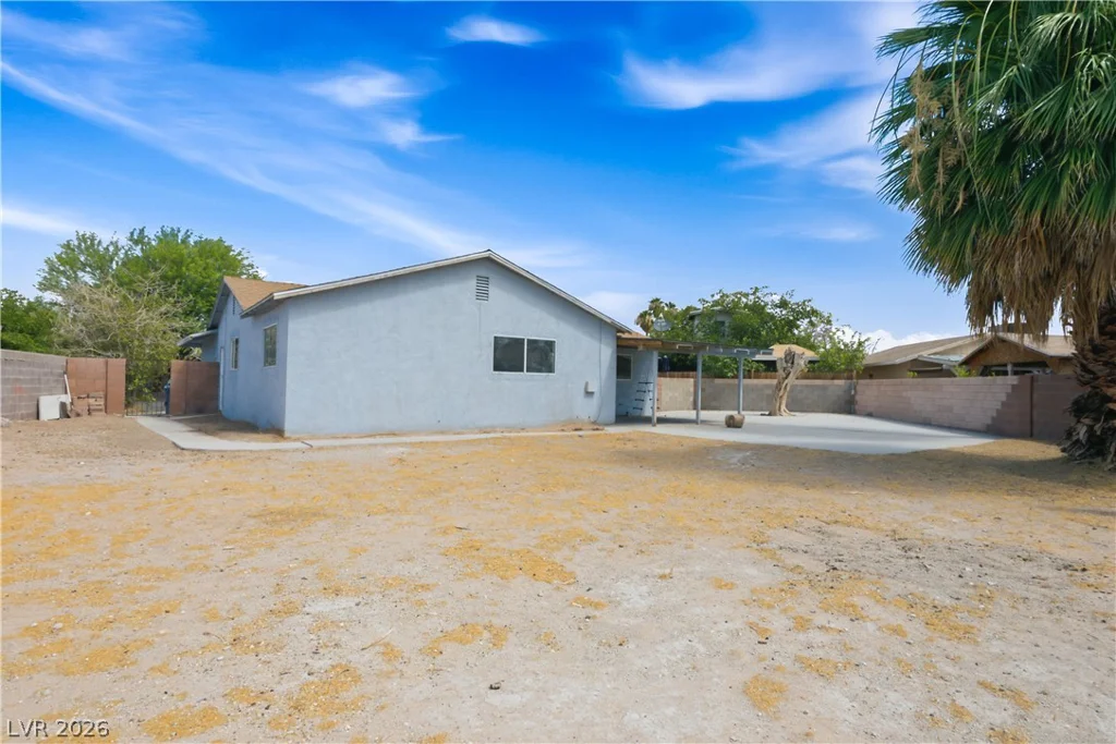 904 Vaughn St., Las Vegas, NV 89101
